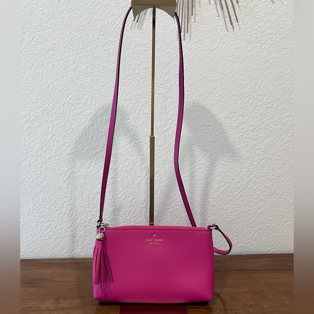 KATE SPADE GIVEAWAY! - Picture 4 of 4